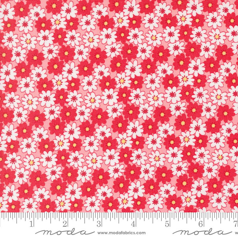 30s Playtime Scarlet 33751 13 by Linzee Kull McCray for Moda Fabrics